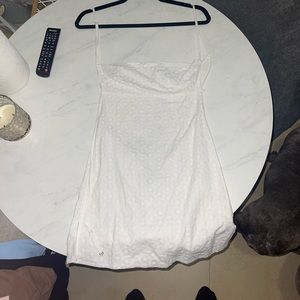 A lot of shein and guess stuff nice clothes mainly medium size